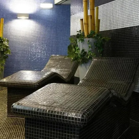 Apts Cueto 4d Atico 4 Adultos